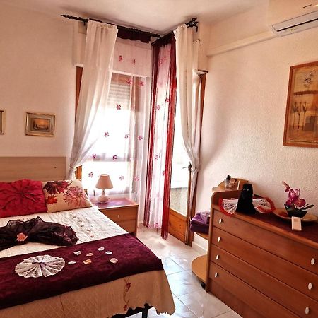 Apartamento Berry Playa Naufragos Torrevieja Luaran gambar