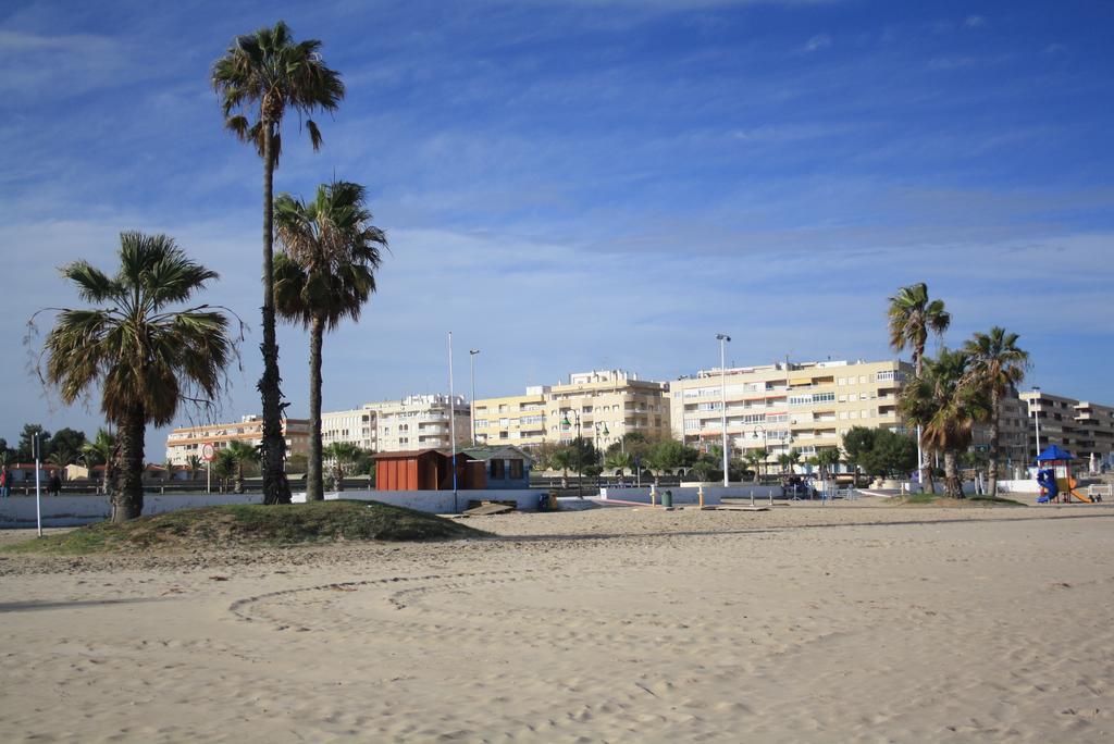 Apartamento Berry Playa Naufragos Torrevieja Luaran gambar